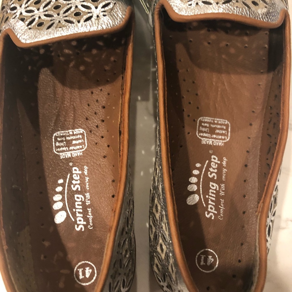 Spring Step Dressy Flats - Picture 3 of 5